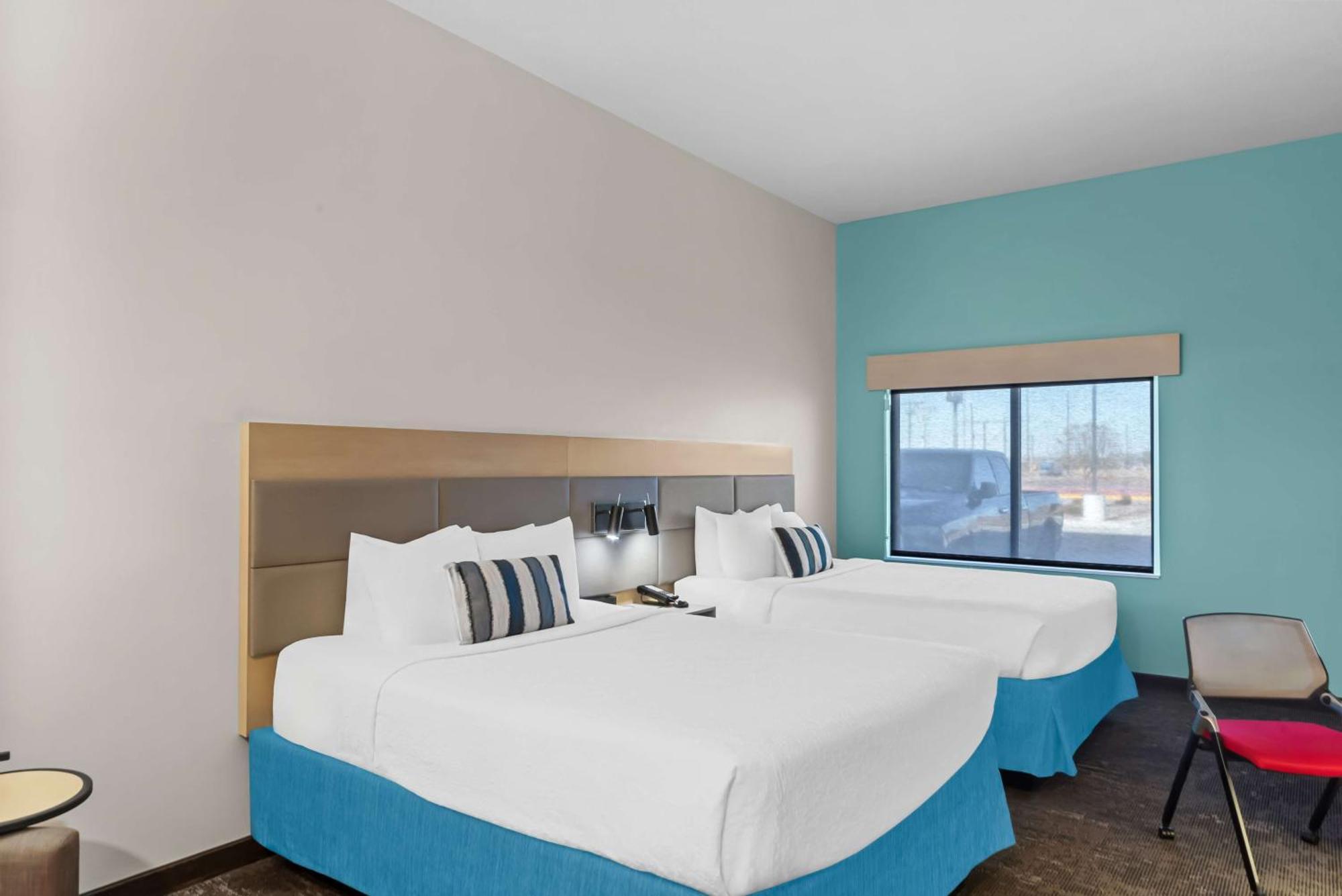 Best Western Plus Ogallala Inn Exterior photo