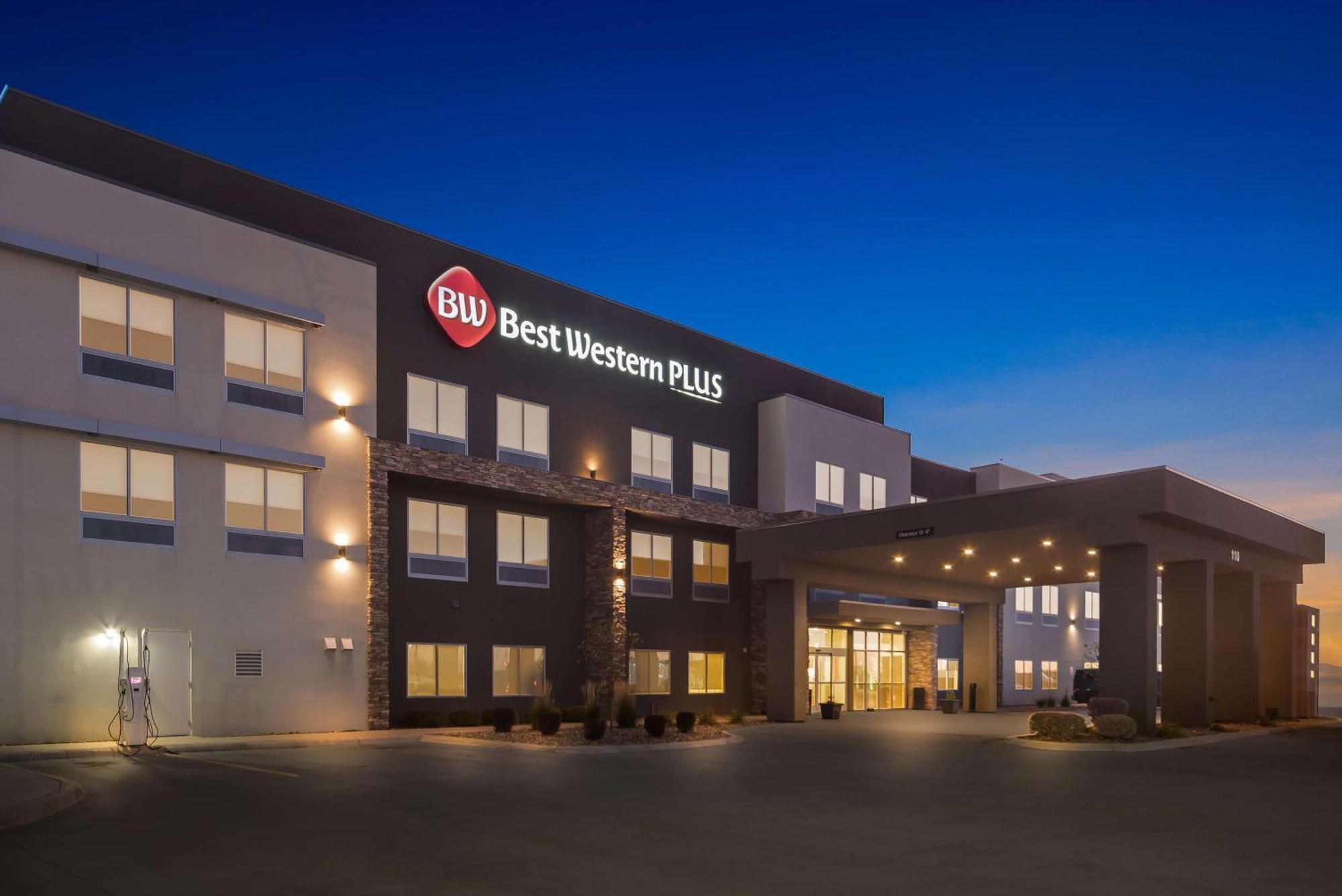 Best Western Plus Ogallala Inn Exterior photo